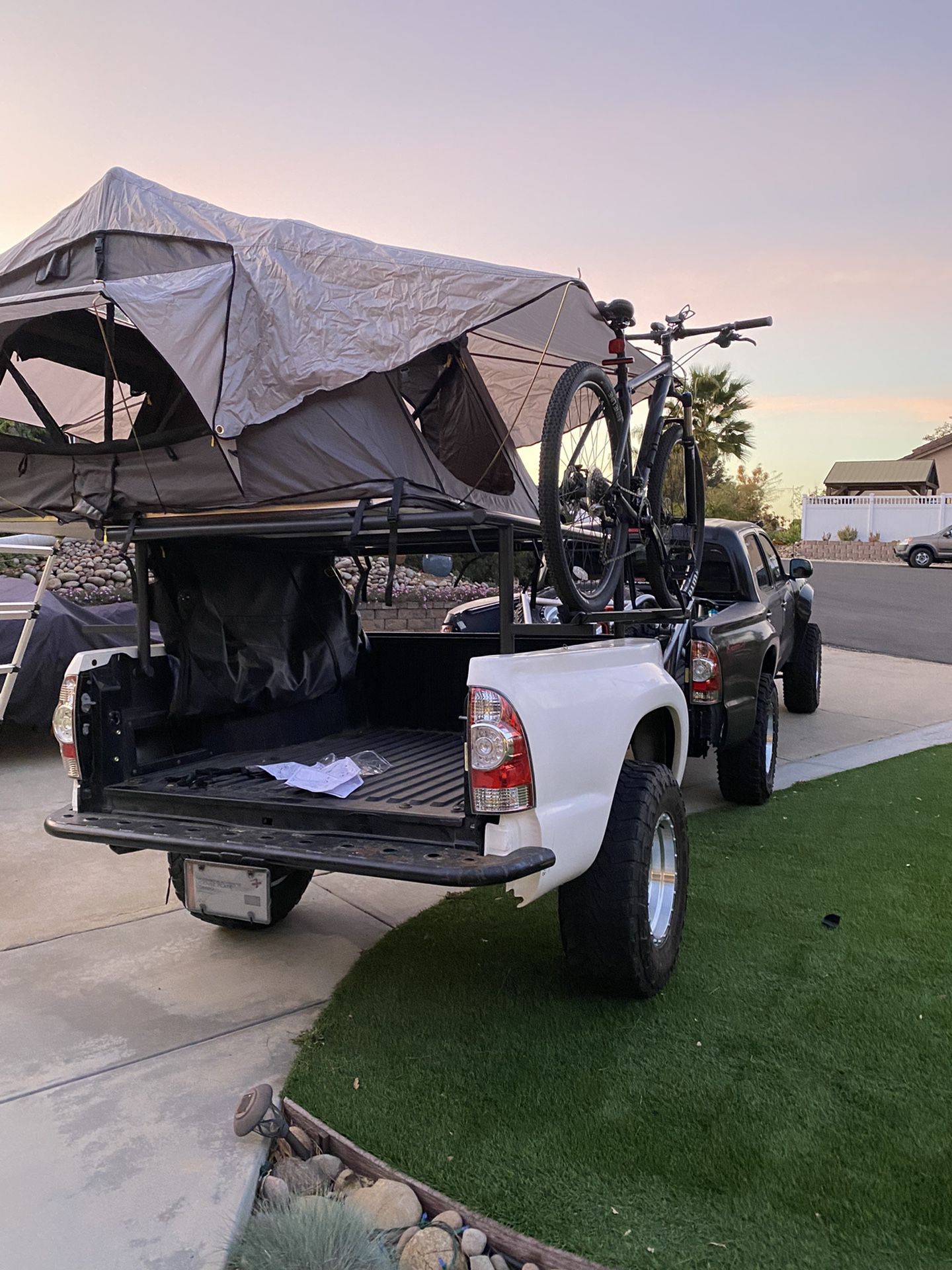 Toyota tacoma Camping Trailer, Roof Top Tent, Storage Box.