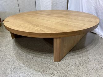 NEW! SUNDAYS Field Coffee Table Round