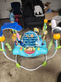 Bright Starts Baby Jumper/Saucer
