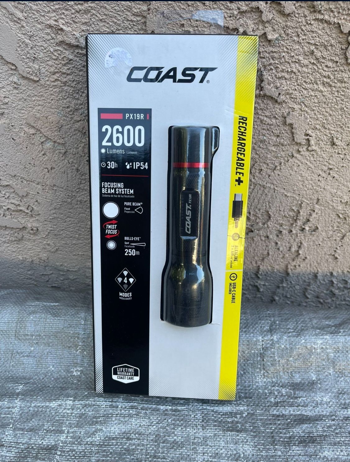 COAST PX19R Rechargeable LED Flashlight - 2600 Lumens,