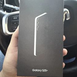 Samsung Galaxy S25 Plus 256GB Unlocked Brand New Never Opened 