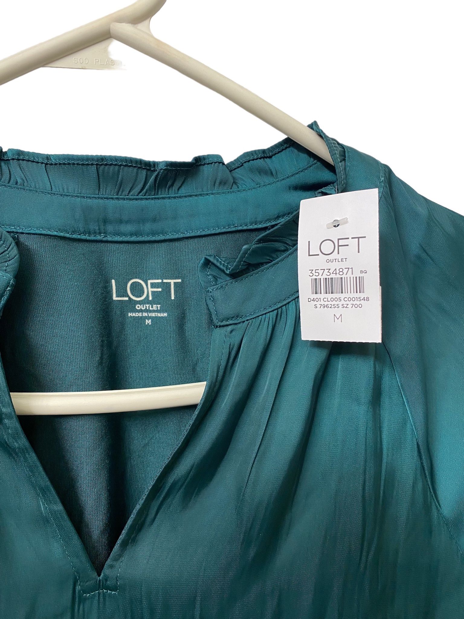 New Long Sleeve Green Blouse. Size M.