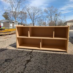 Montessori Shelf (Small-Medium)