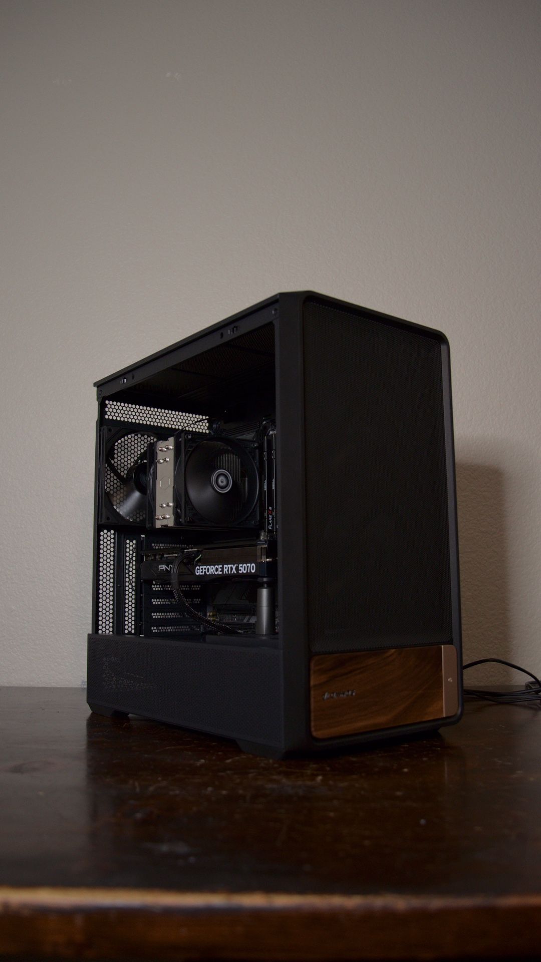 Gaming PC | RTX 5070 | Ryzen 7 7700 | 32GB DDR5 | 2TB SSD | Win11 | WiFi