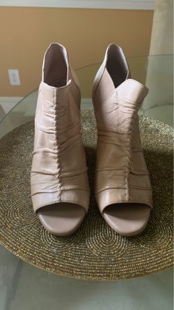 BCBG leather Wedge Shoes