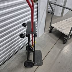 Milwaukee hand truck