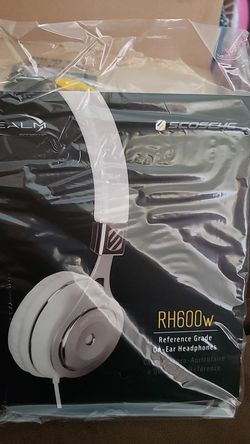 Headphones brand new