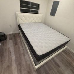 QUEEN Size Bed Frame Diamond Headboard With Mattress And Box Spring 