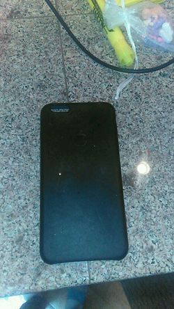 Black iPhone 6 leather case