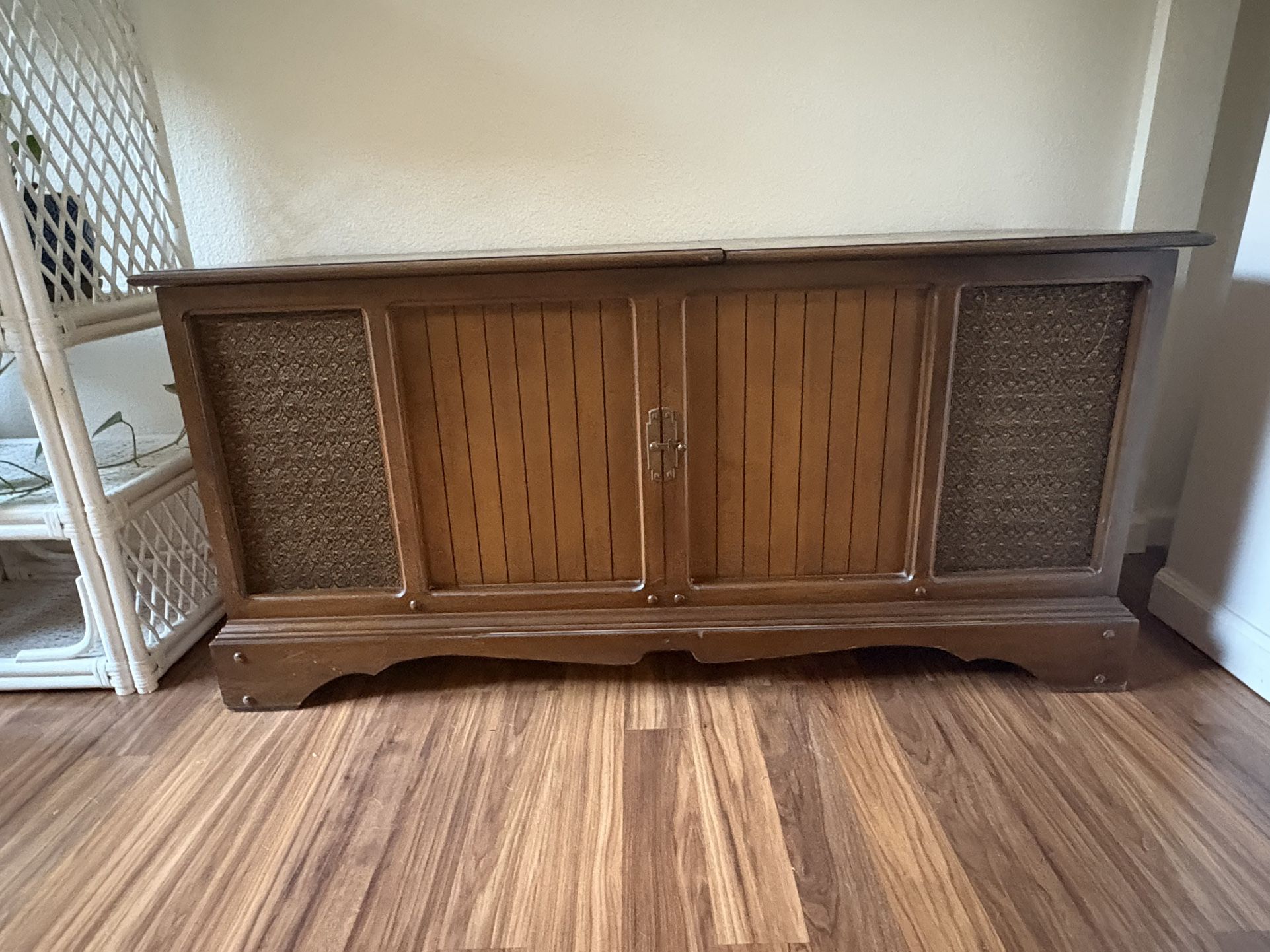 Vintage 1969 Record Player