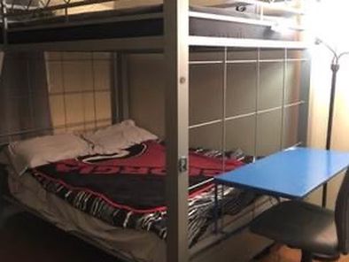Bunk bed w/desk - Rooms to Go