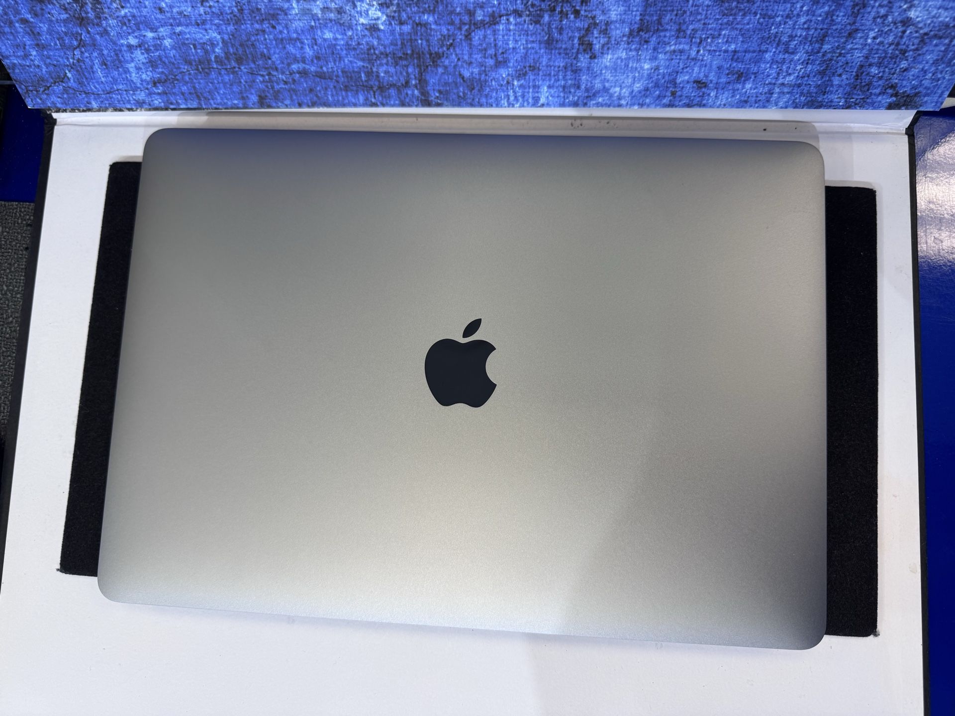 MacBook Pro 13” M1 256GB