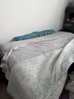 FREE - King size bed with solid boxspring - FREE MUST PICK UP IN DOWNTOWN WEST PALM BEACH.