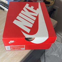 Nike dunks halloween