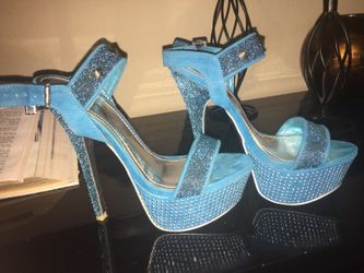 High Heels Shoes. Size 6