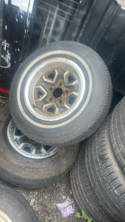 14 Cutlass Wheel $50