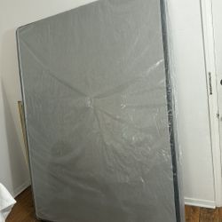 Revive charcoal 8” Queen Box spring New