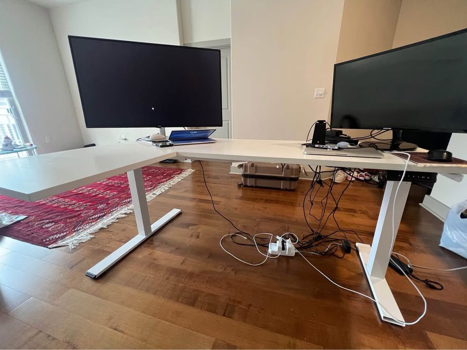 Sanodesk L-Shaped Electric Standing Desk - Adjustable Height, Like New (71x48 inch)