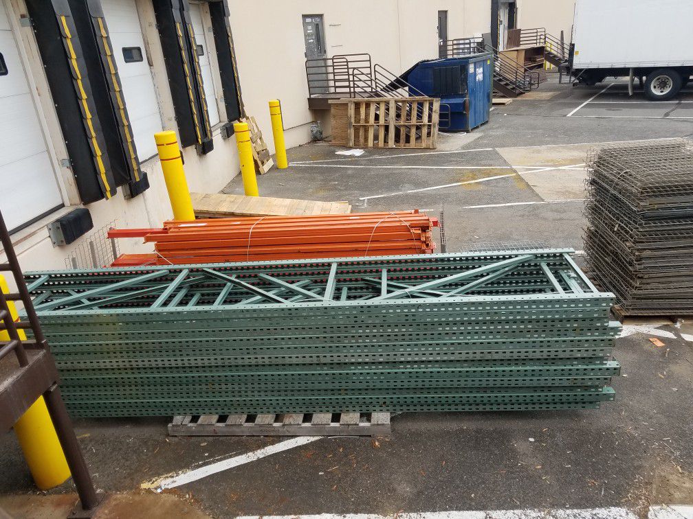 Warehouse Racks - Shelving - Wire Decking