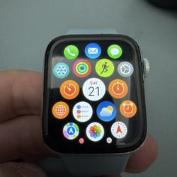 Apple Watch Series 5 44mm