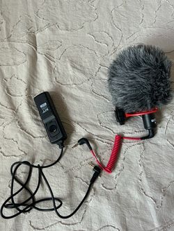RØDE VideoMicro Mic + Xit Remote Switch for Canon DSLR -