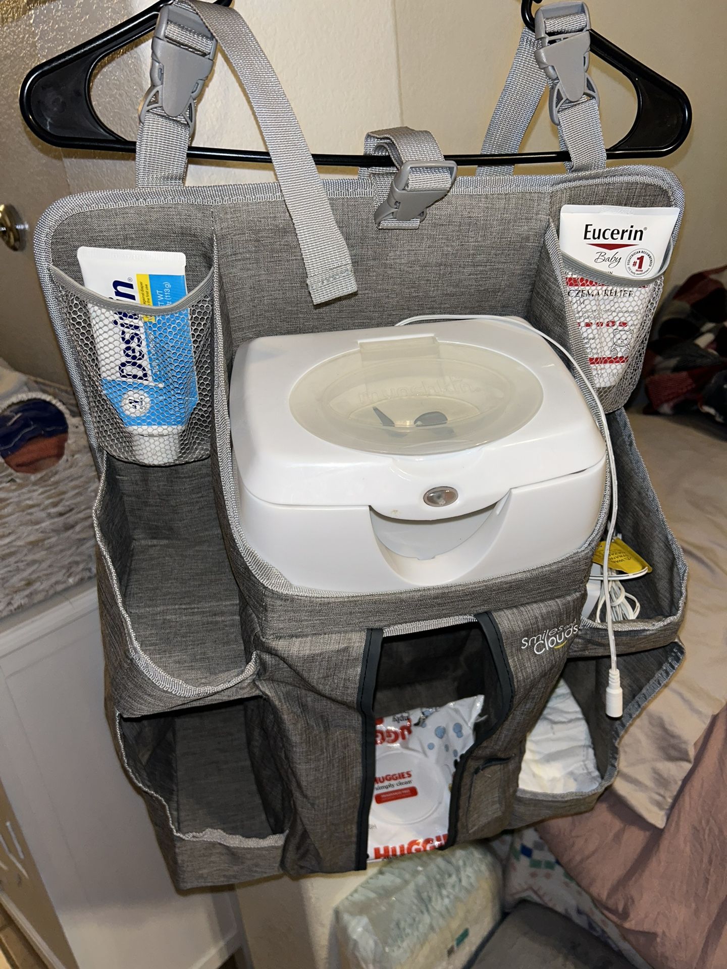 Smiles And Clouds “Essential” Organizer For Changing Table