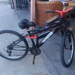 Mongoose Mountain Bike