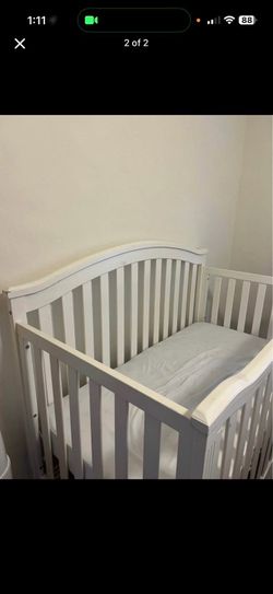 Baby crib