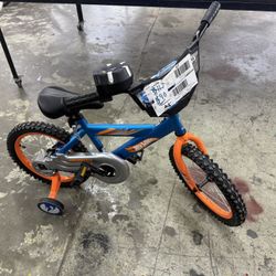 Dynacraft Hot Wheels 16” BMX Bike – Blue