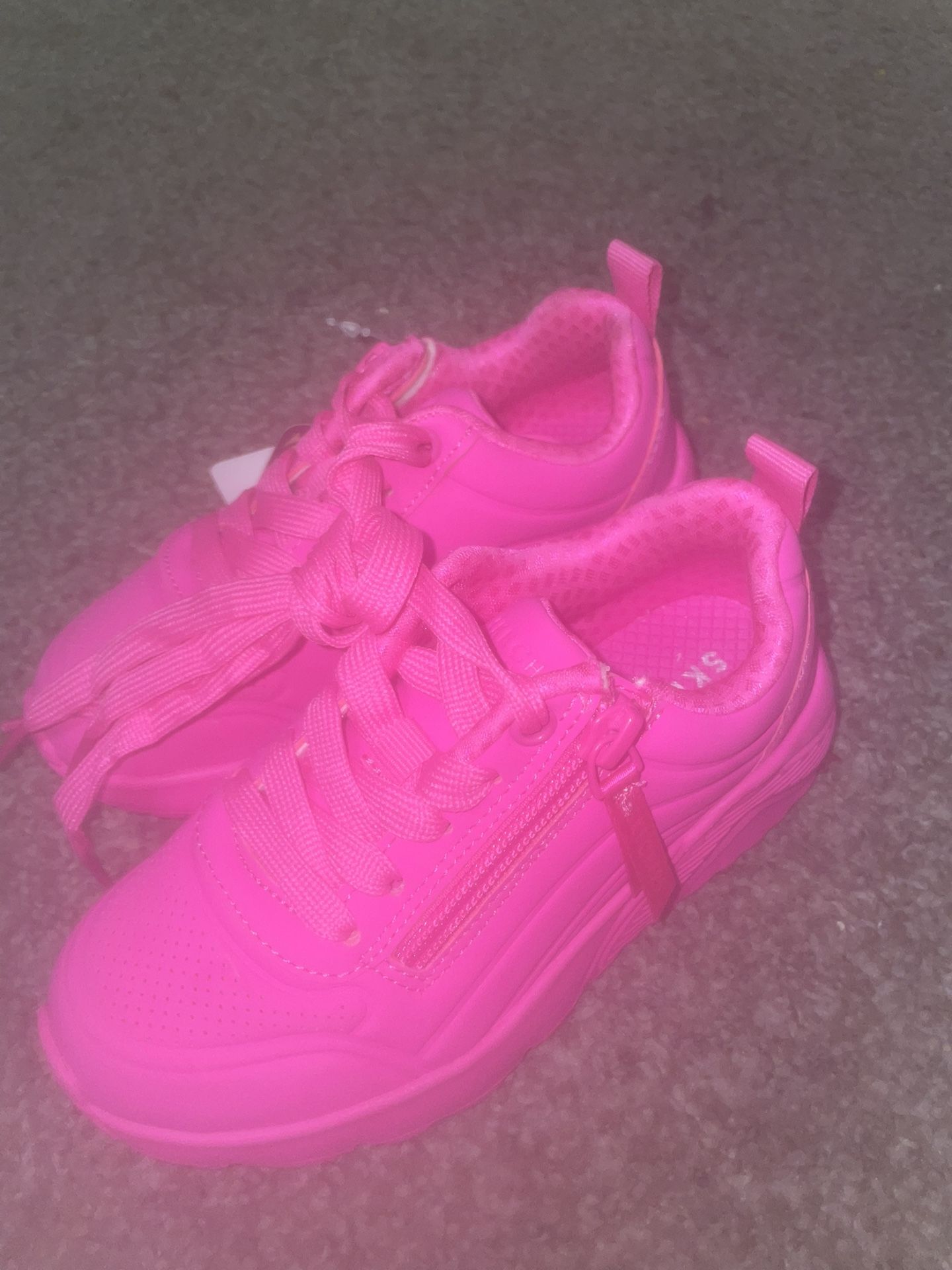 Hot pink Sketchers (size 11girls)