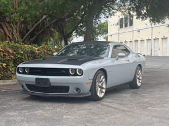 2020 Dodge Challenger R/T 50th Anniversary coupe