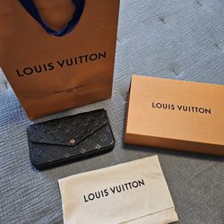 Brand NEW Louis Vuitton Felicie Pochette
