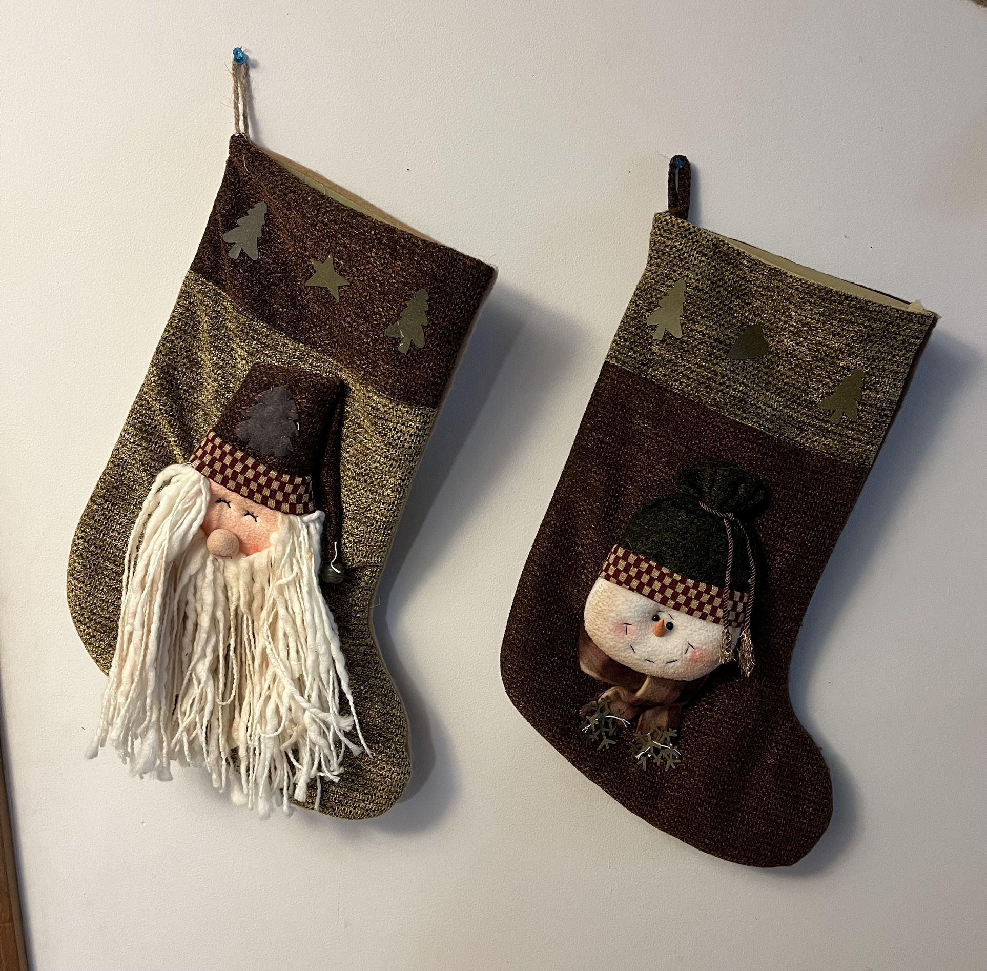 2 Primitive Stockings