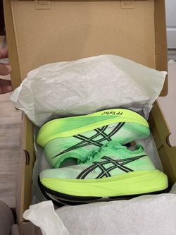 Asics Megablast