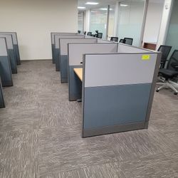 4 Bay Cubicle 