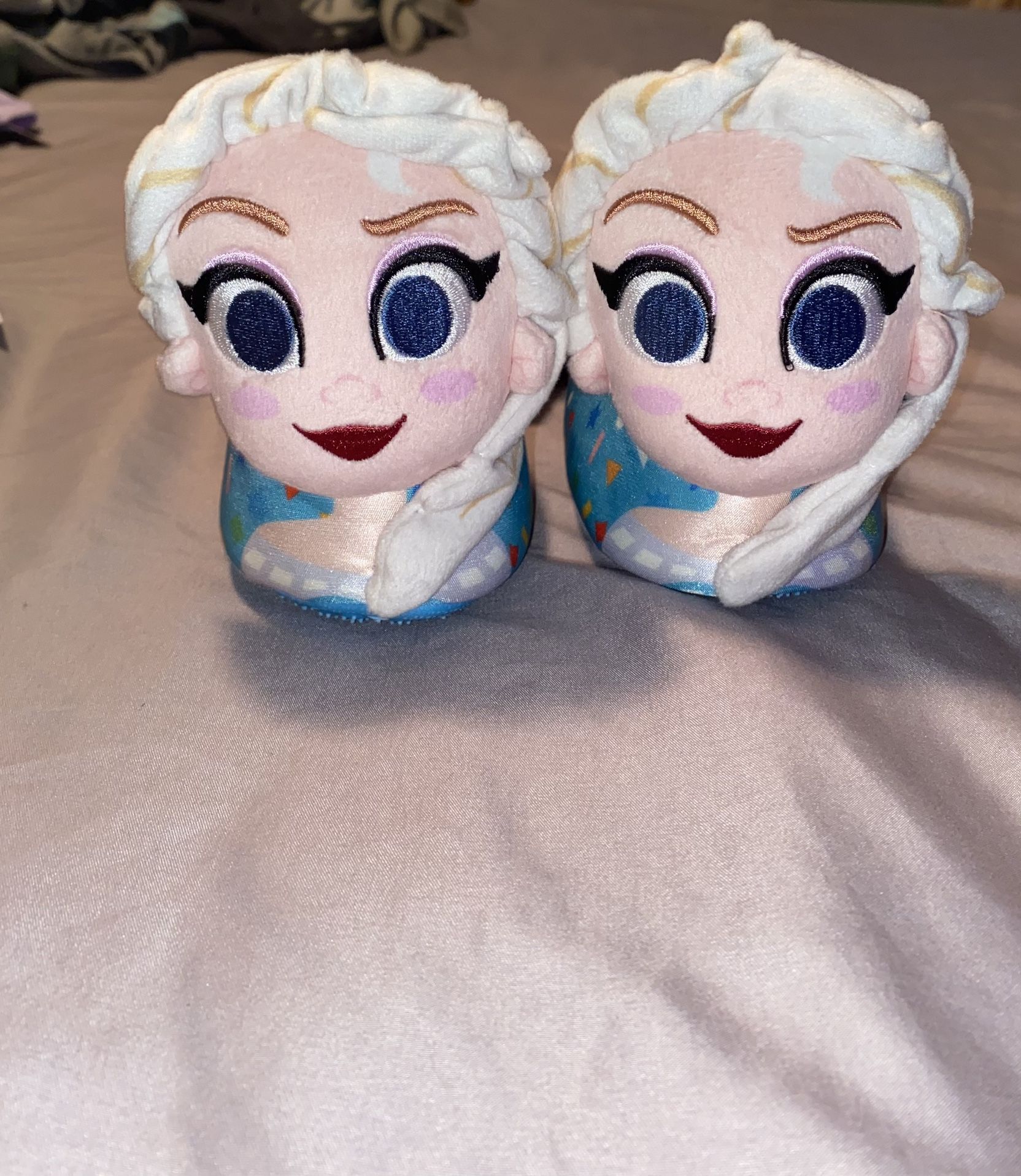 New! Elsa Slippers