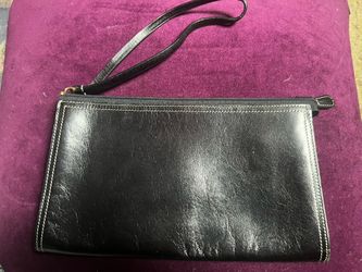 Tusk Black Leather Wristlet