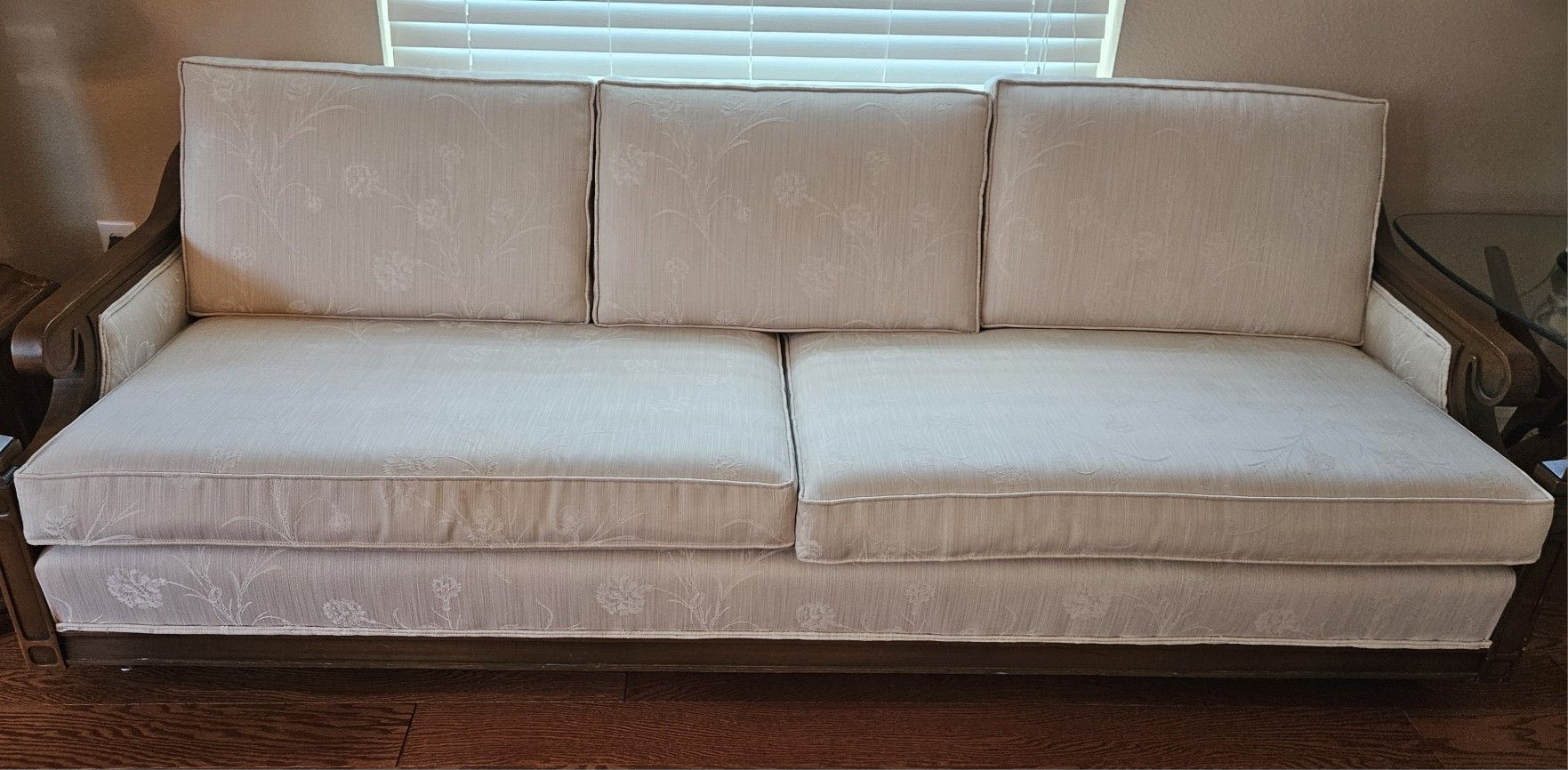 Solid Wood Fabric Sofa
