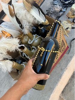 masquerade mask and decoration decor bottle