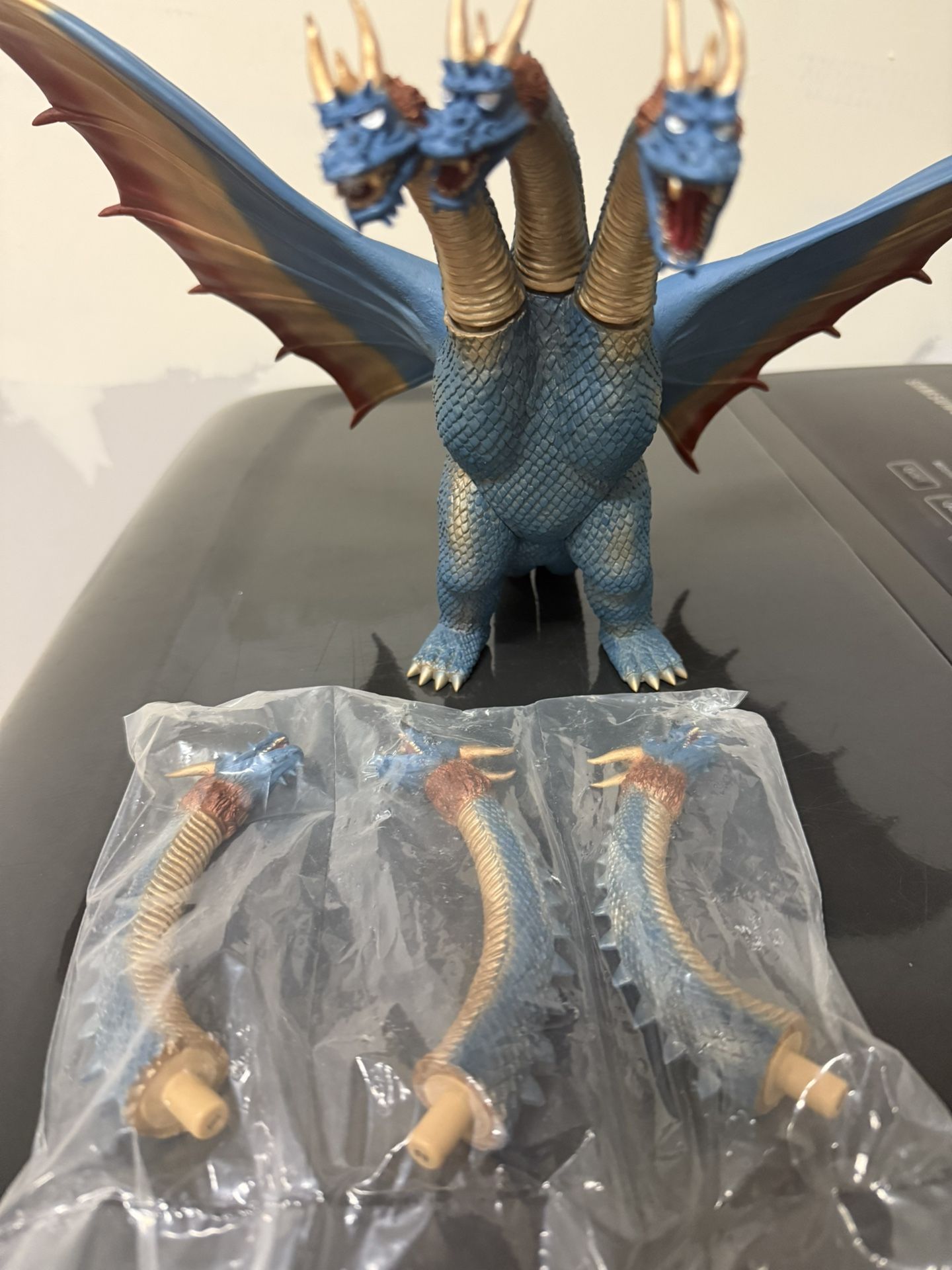 King Ghidorah Bandai Phantom 
