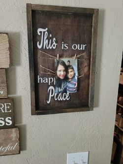 Wood Farmhouses Sign