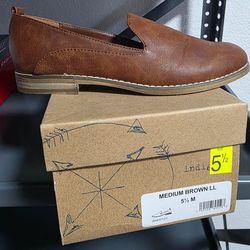 Women's dress shoes 5.5