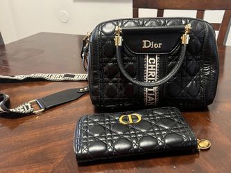 Black Purse