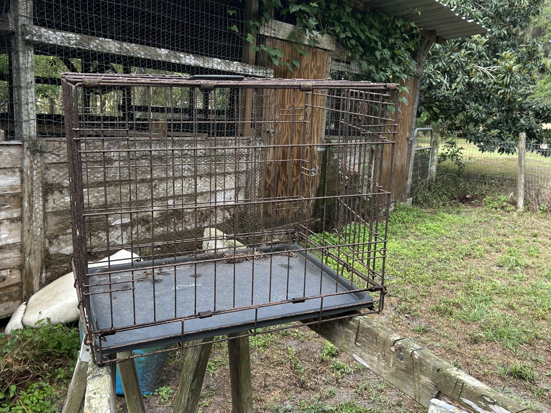 Metal Dog Cages. Small &. XL
