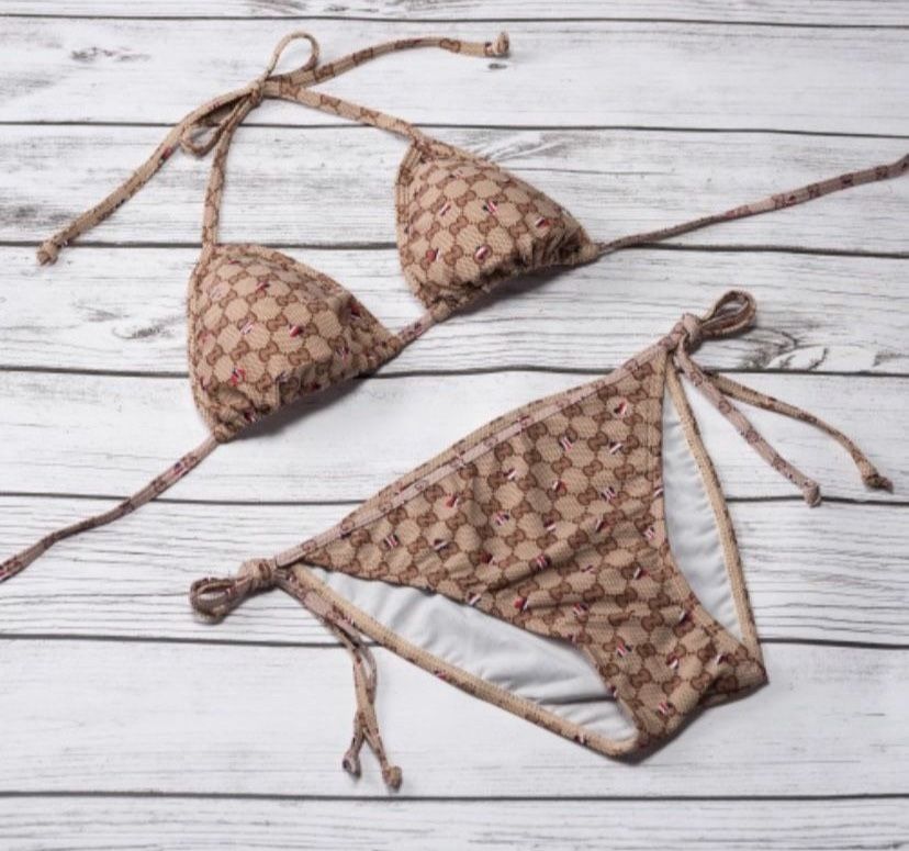 Bikini / swimwear / Swimsuit