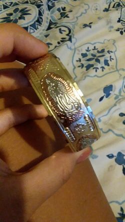 Bracelet