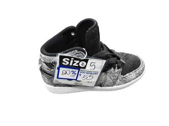 Nike 739640-110 Black