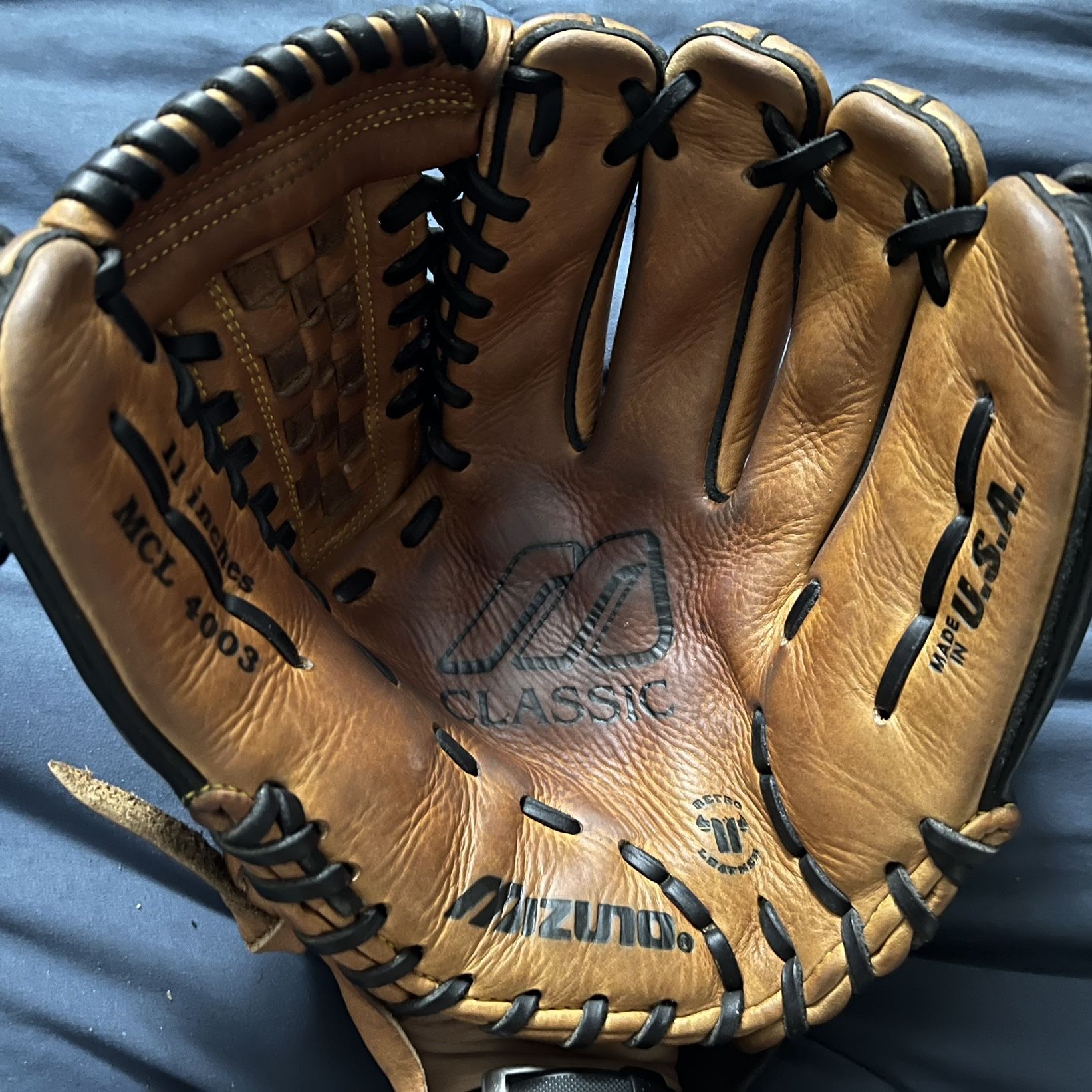 Mizuno Classic Baseball Glove 