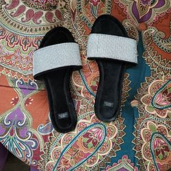 Victoria secret sandals sale new arrivals