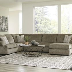 Hoylake Chocolate RAF Sectional / couch /Living room set